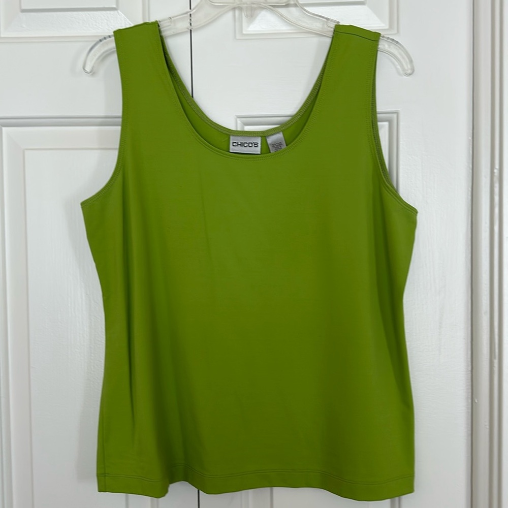 Chico’s sleeveless pullover shell top